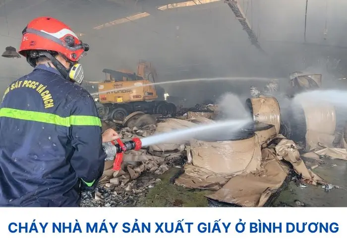 Cháy nhà máy sản xuất giấy ở Bình Dương